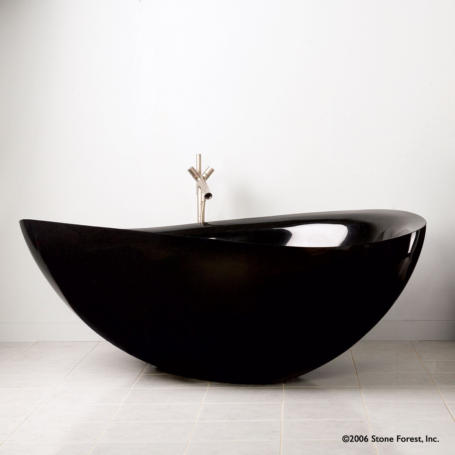 Stone Forest free standing Papillon Bathtub in polished black granite