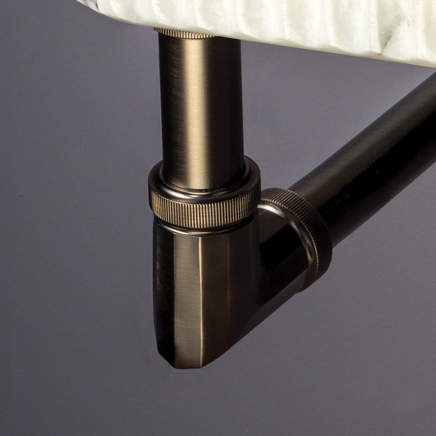 Detail of Elemental Facet graphite fitting.