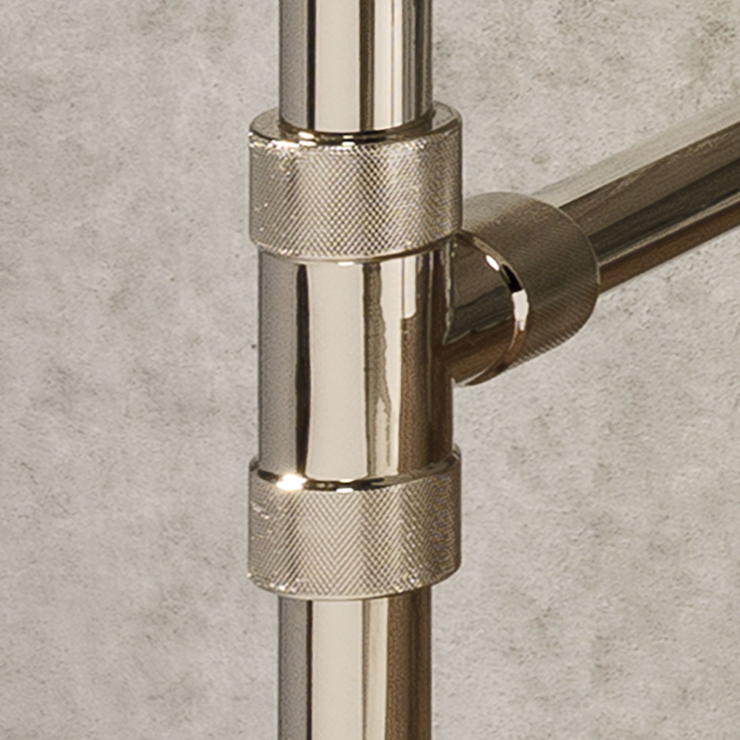 Elemental Classic fitting in polished nickel detail