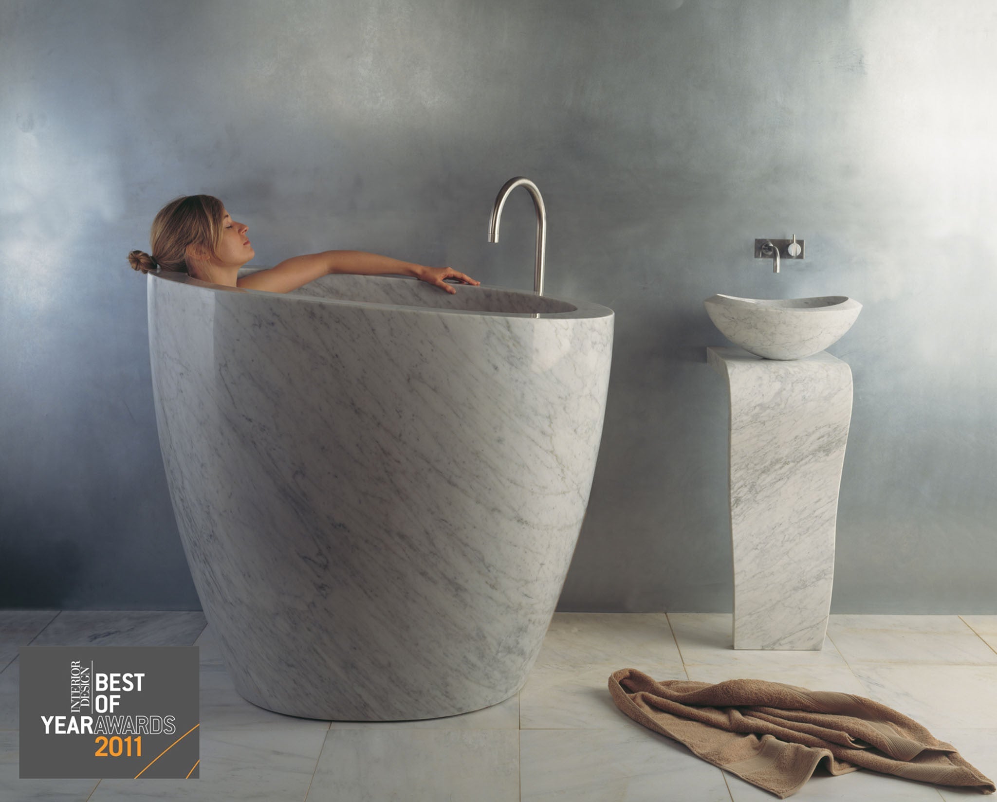 Best of Year - Eau Tub