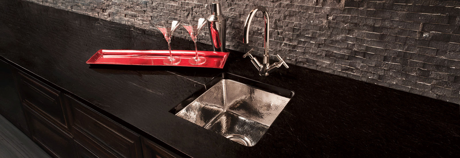 Square polished stainless bar sink