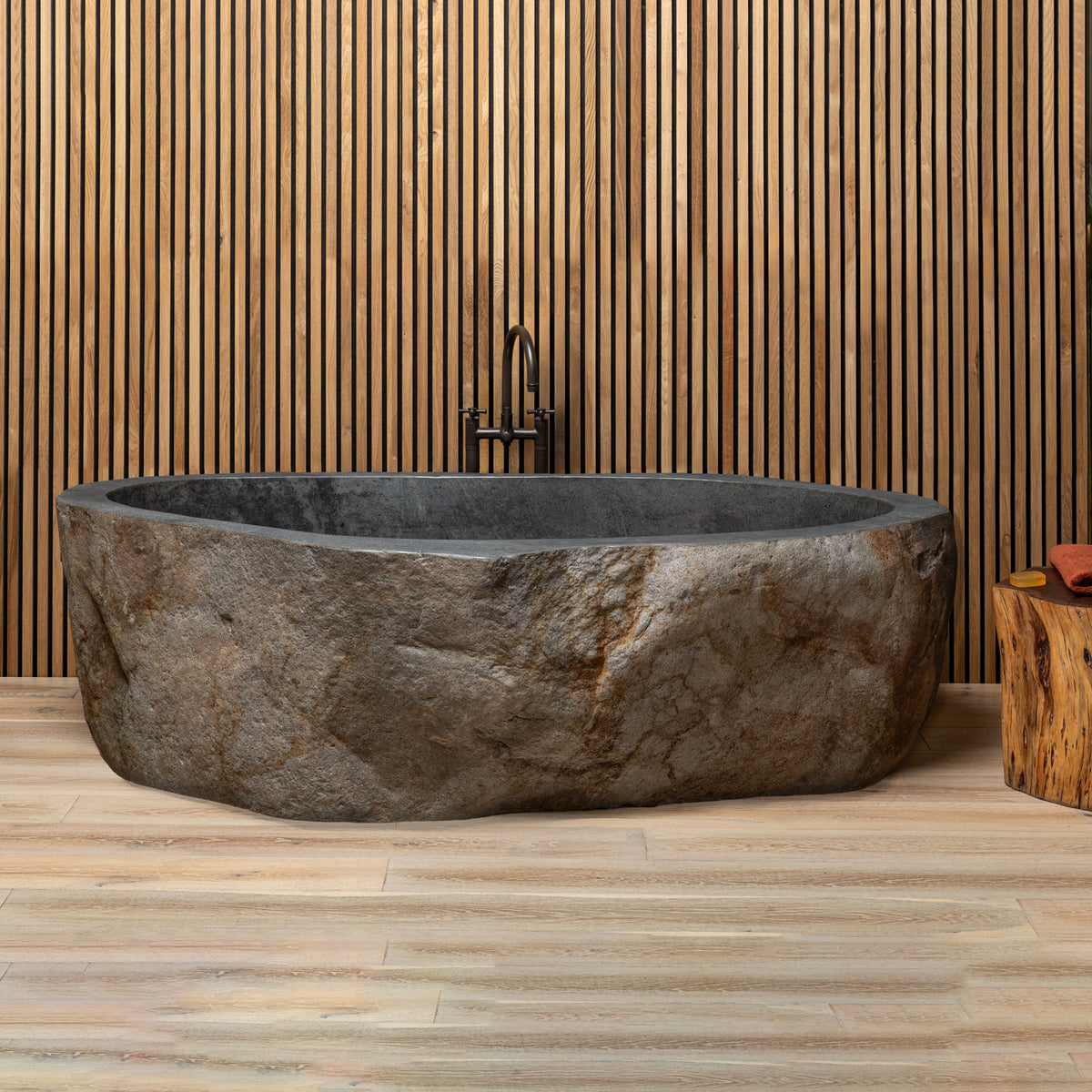 Natural Boulder Bathtub image 2 of 2