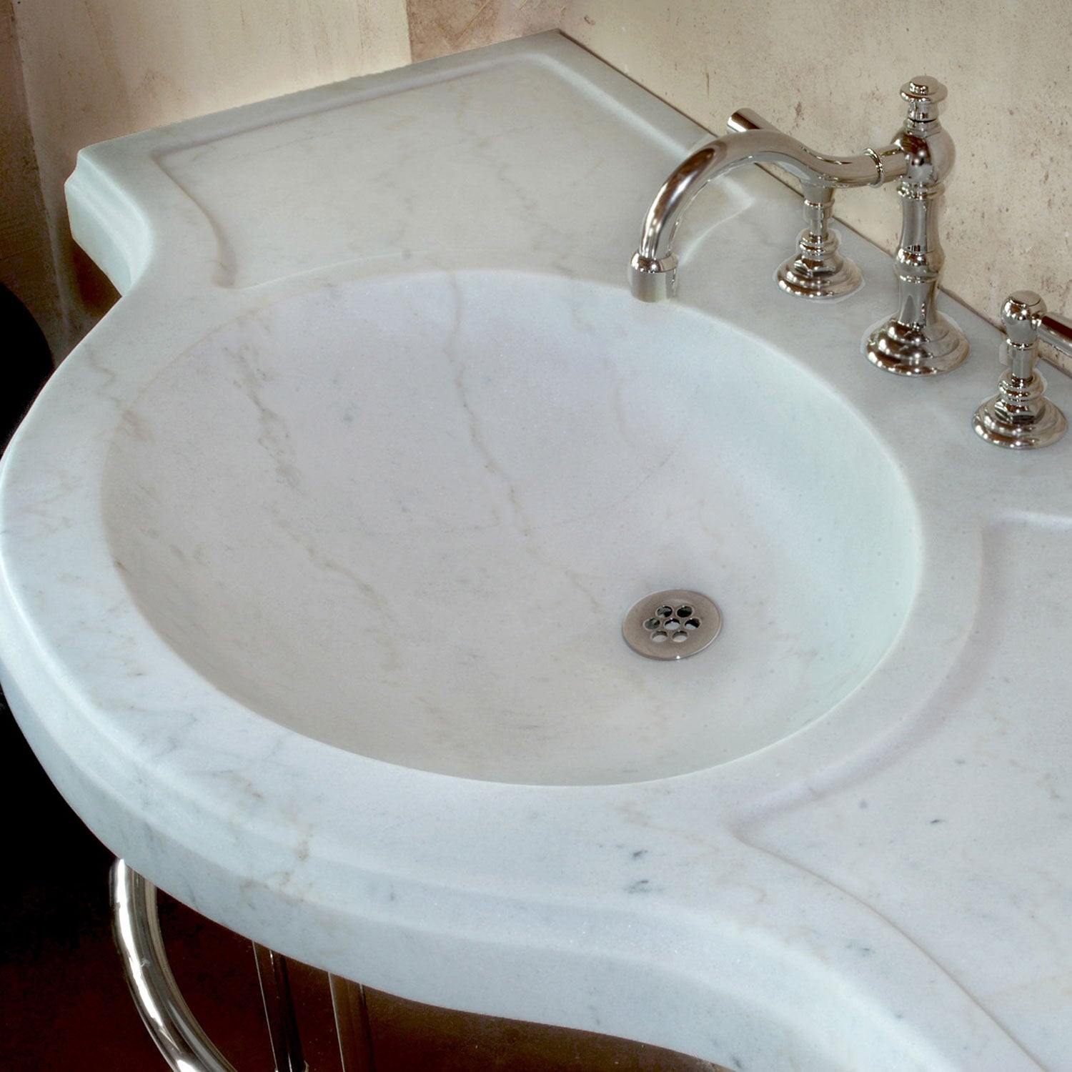 Renaissance console top  in luna bianca marble 