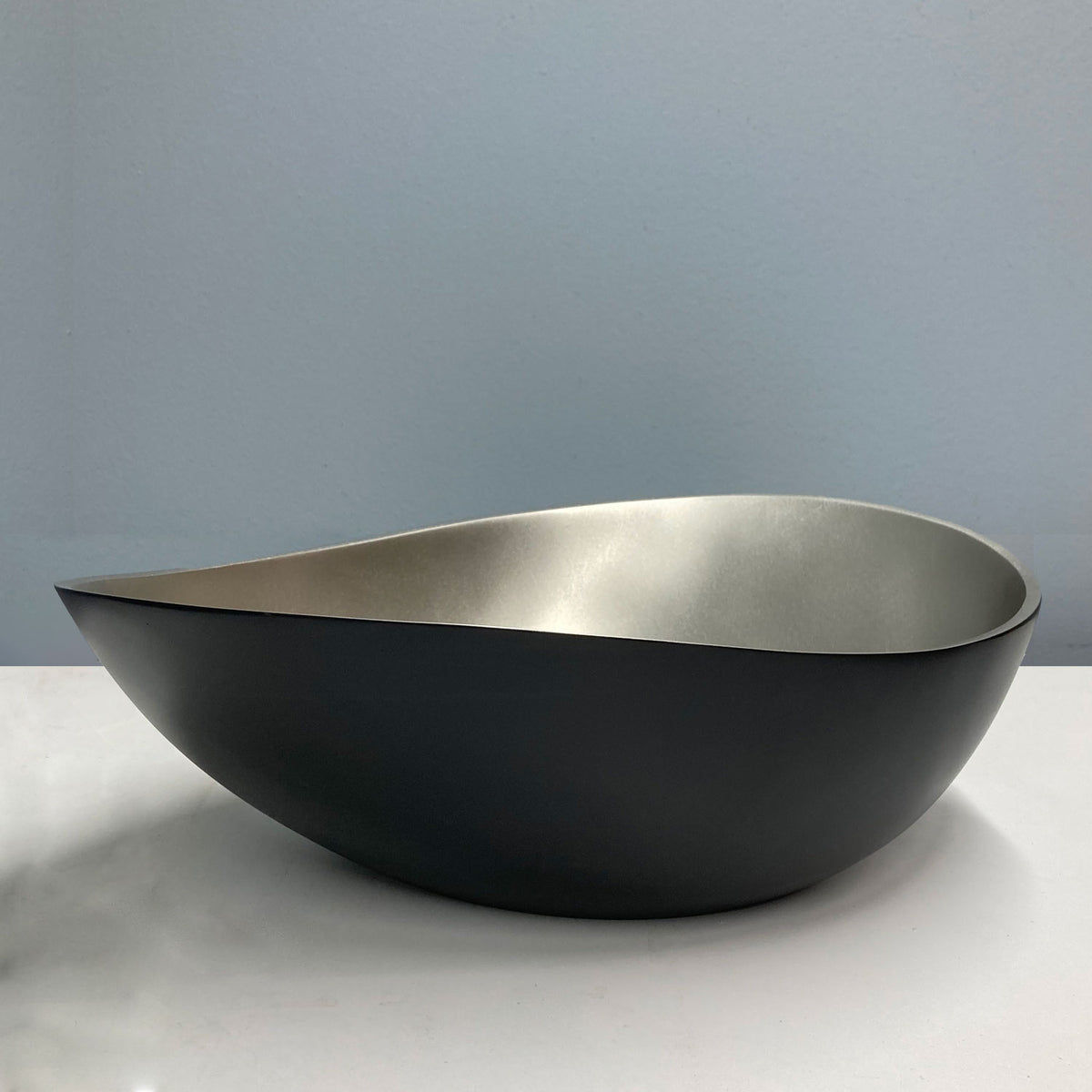 Papillon vessel sink in white bronze