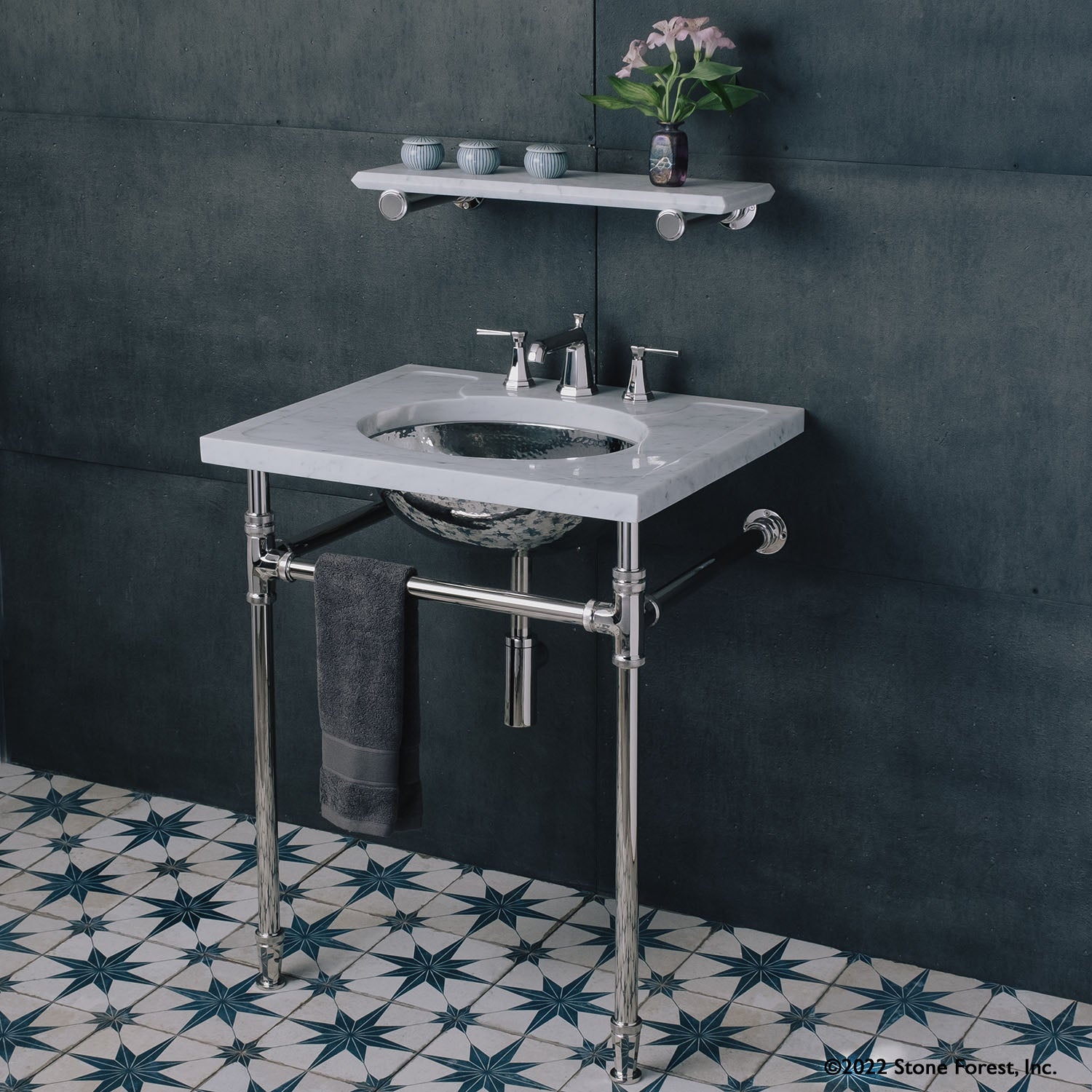 Vintage Countertop in Carrara Marble