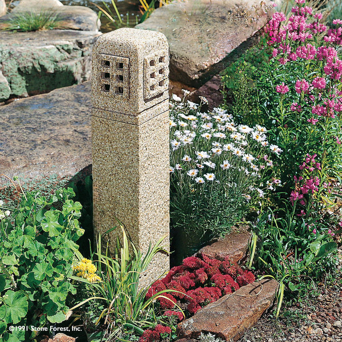 Post Lantern image 1 of 2