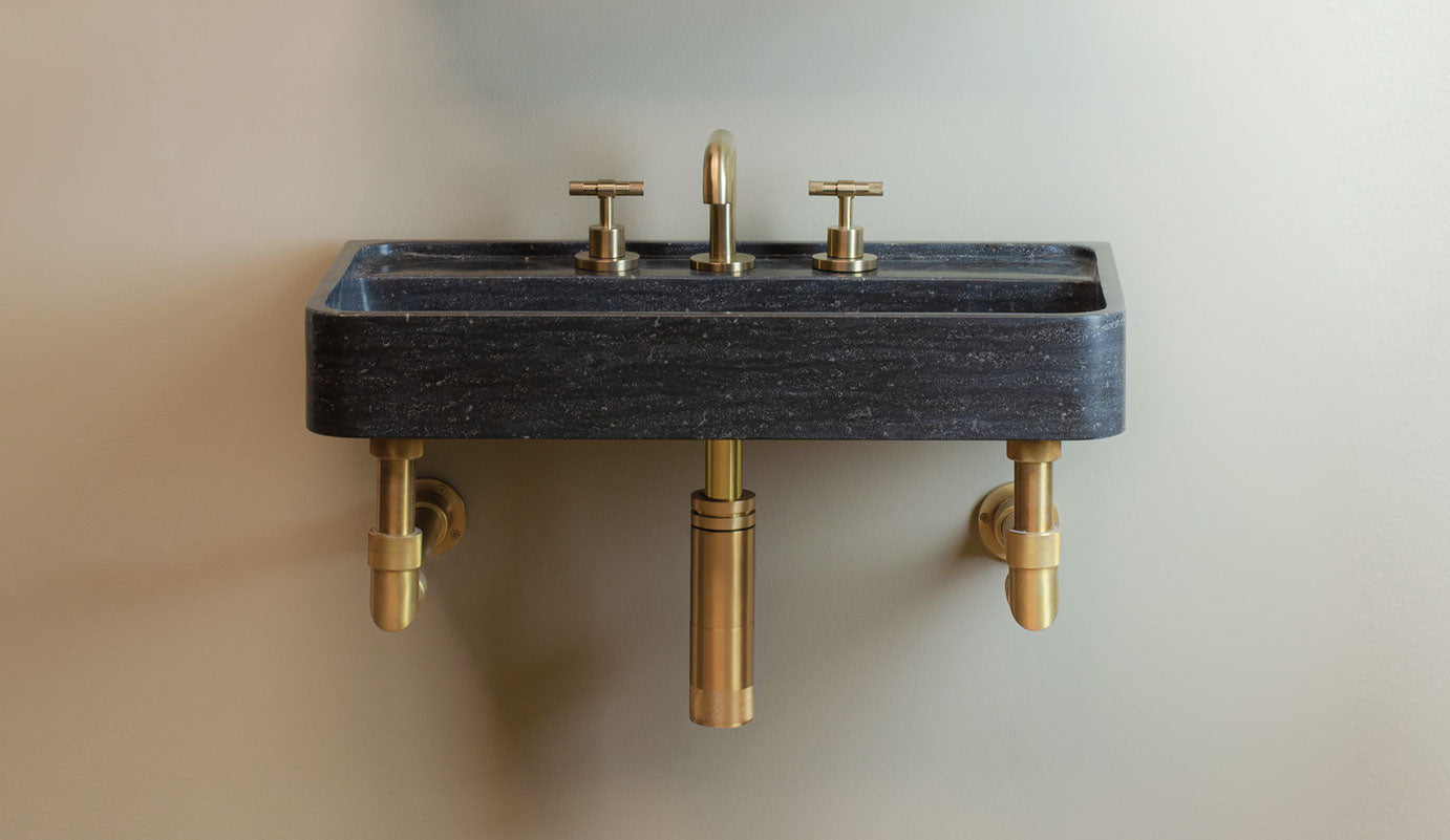 Lumbre wall mounted