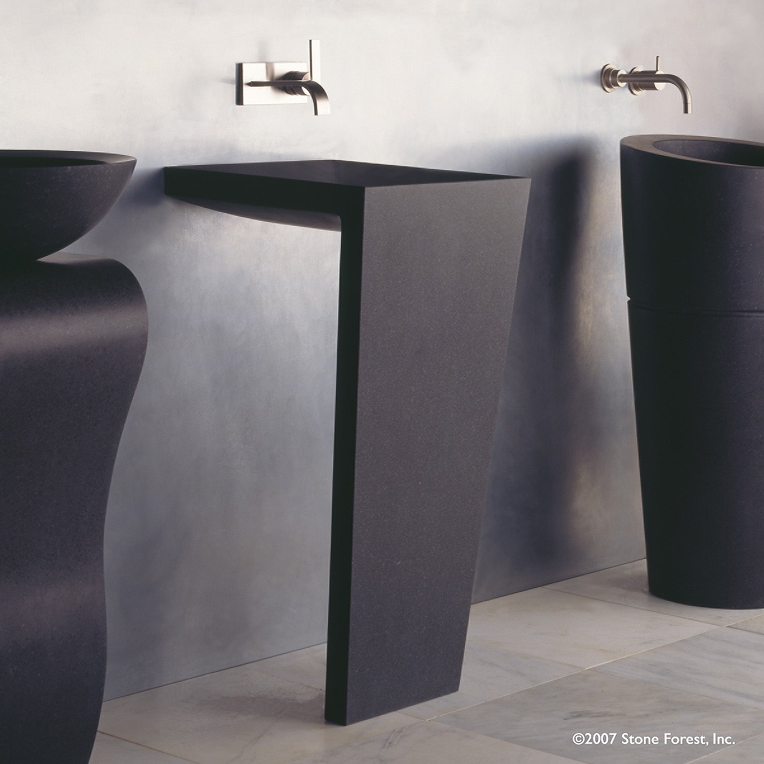 Zero Pedestal - granite with a honed finish