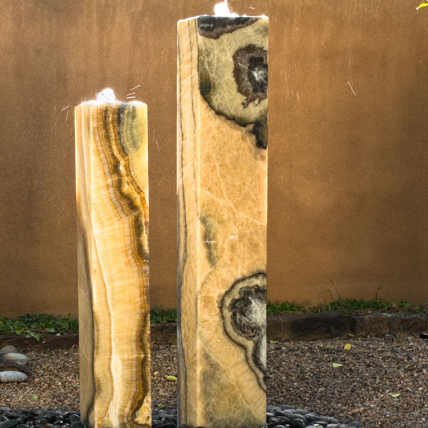 Plinth Fountain in multi-onyx 