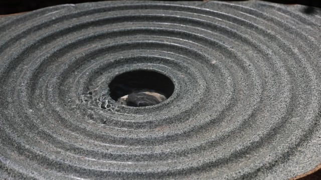 Swirl Fountain product video