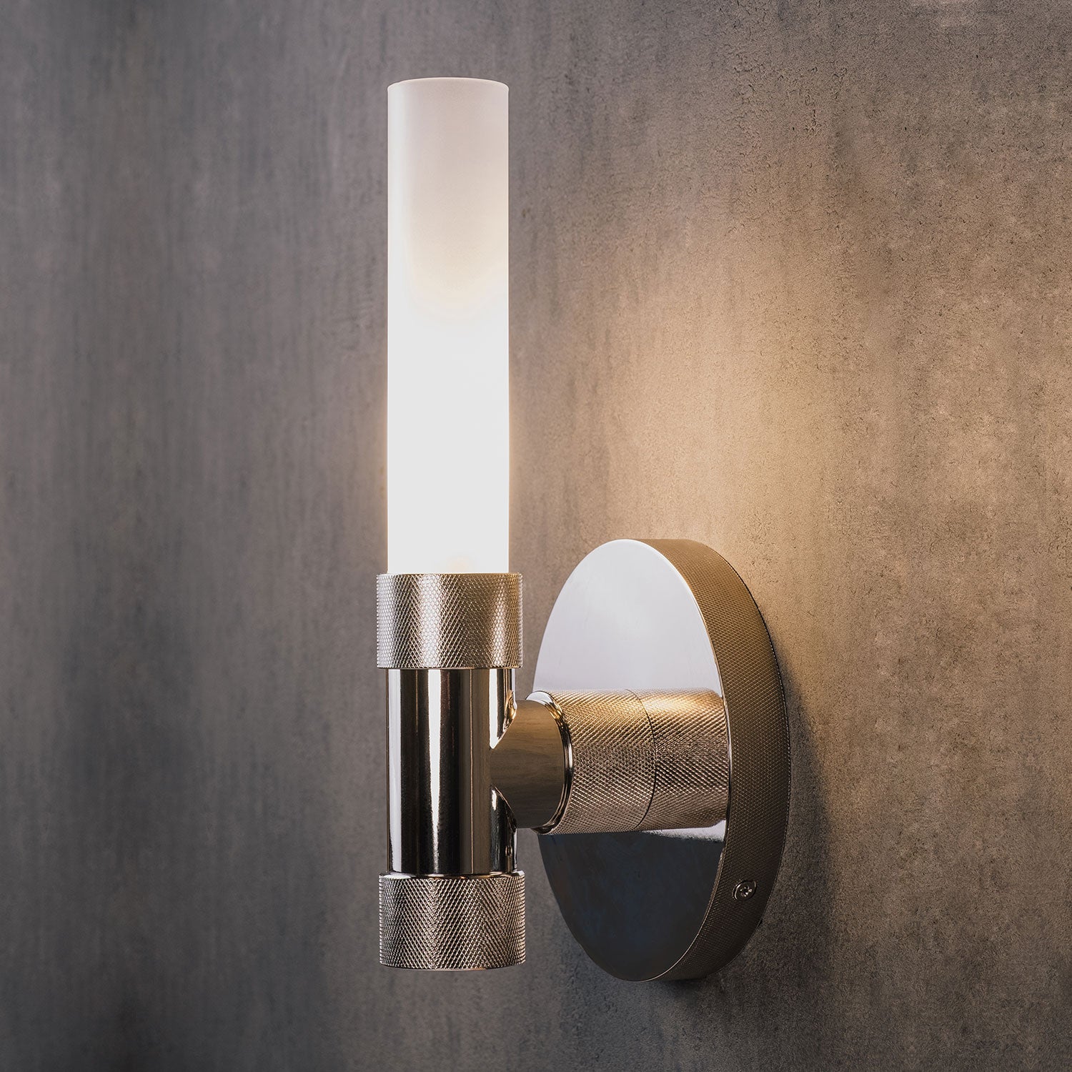 Elemental Classic Tee Sconce in polished nickel
